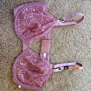Victoria's Secret Dusty Rose Lace Underwire Bra
